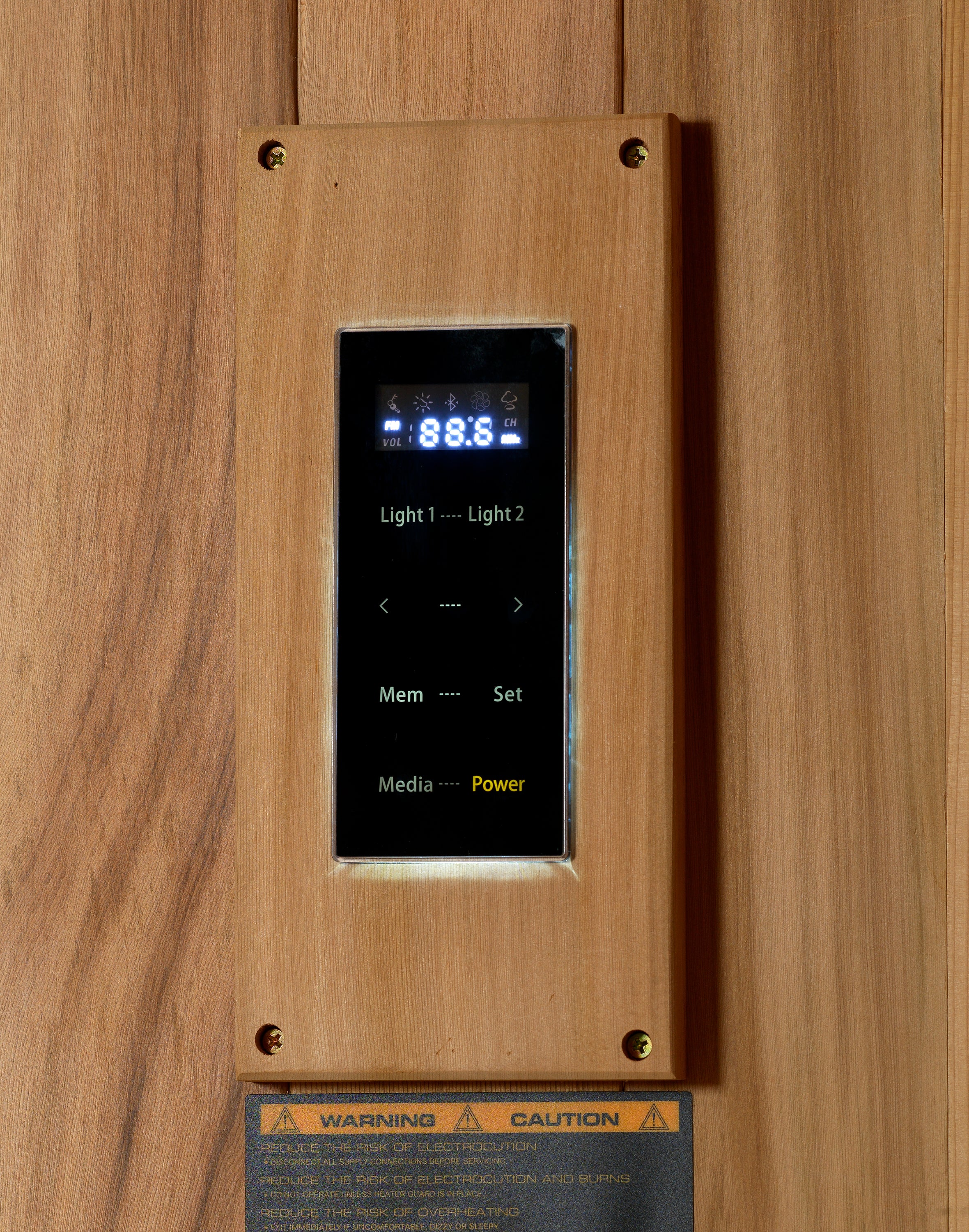 Golden Designs Osla Edition 6 Person Traditional Sauna - Canadian Red Cedar Interior and Pacific Premium Clear Cedar Exterior