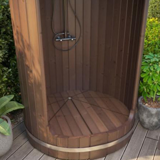 Hot and Cold Outdoor Shower Features