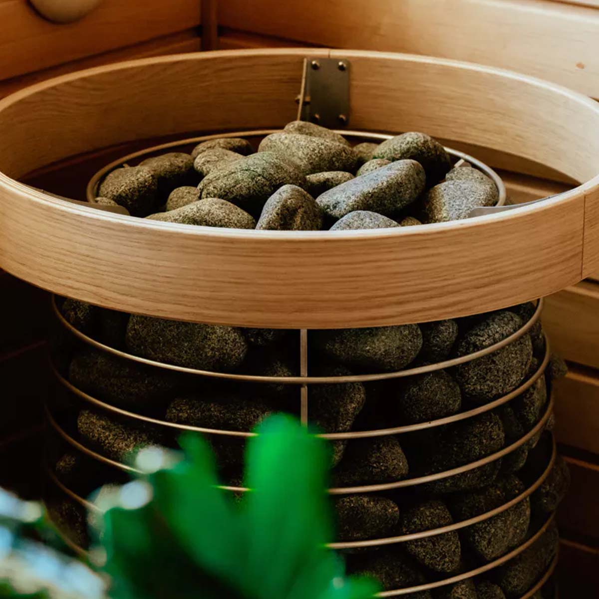 Why Choose Sauna Heaters for Your HUUM Accessories